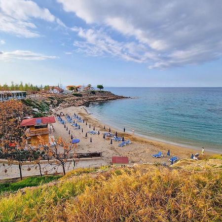 Villa Angel - Exotic Villa 200M From Beach 파라림니 외부 사진