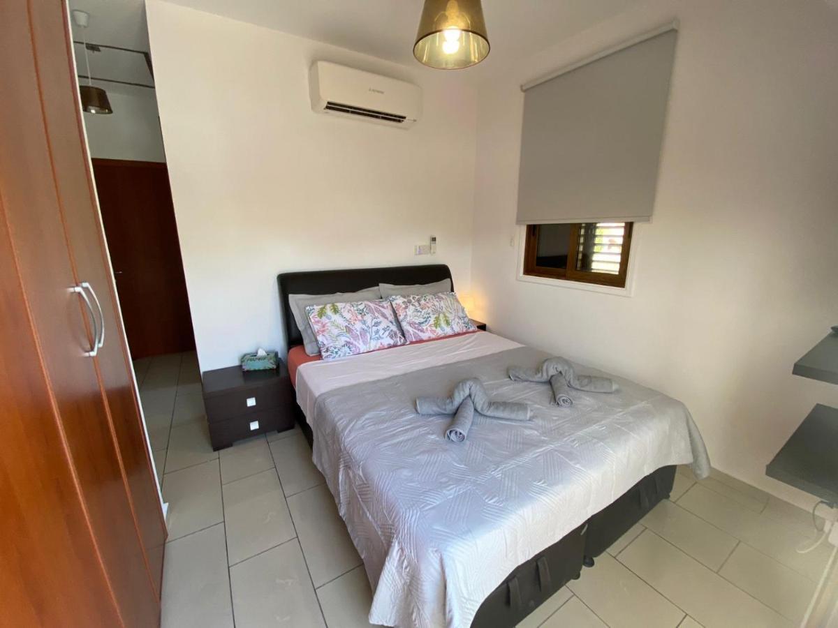 Villa Angel - Exotic Villa 200M From Beach 파라림니 외부 사진